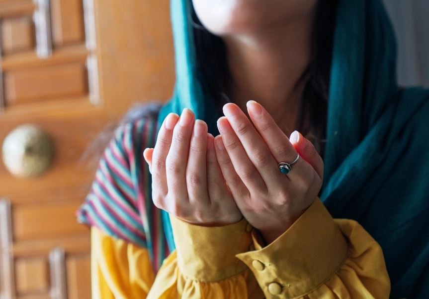 Surah Fatiha Wazifa for Rizq, Money And Wealth