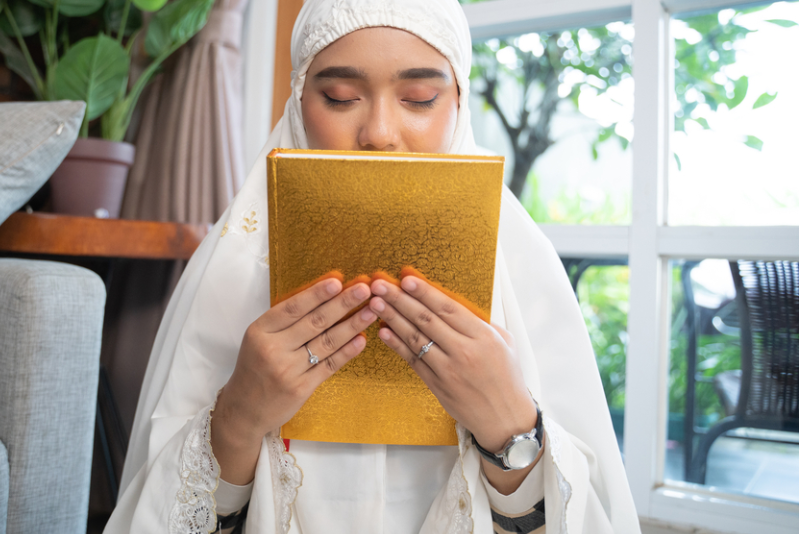 Finding Peace in the Wait How Surah Al Fajr Transforms Marriage Delays